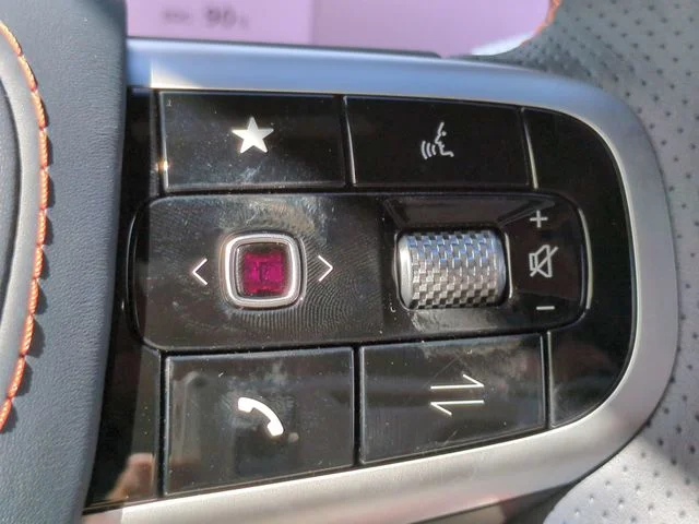 Used 2026 Silver Genesis 2.5T Sport Prestige image 23