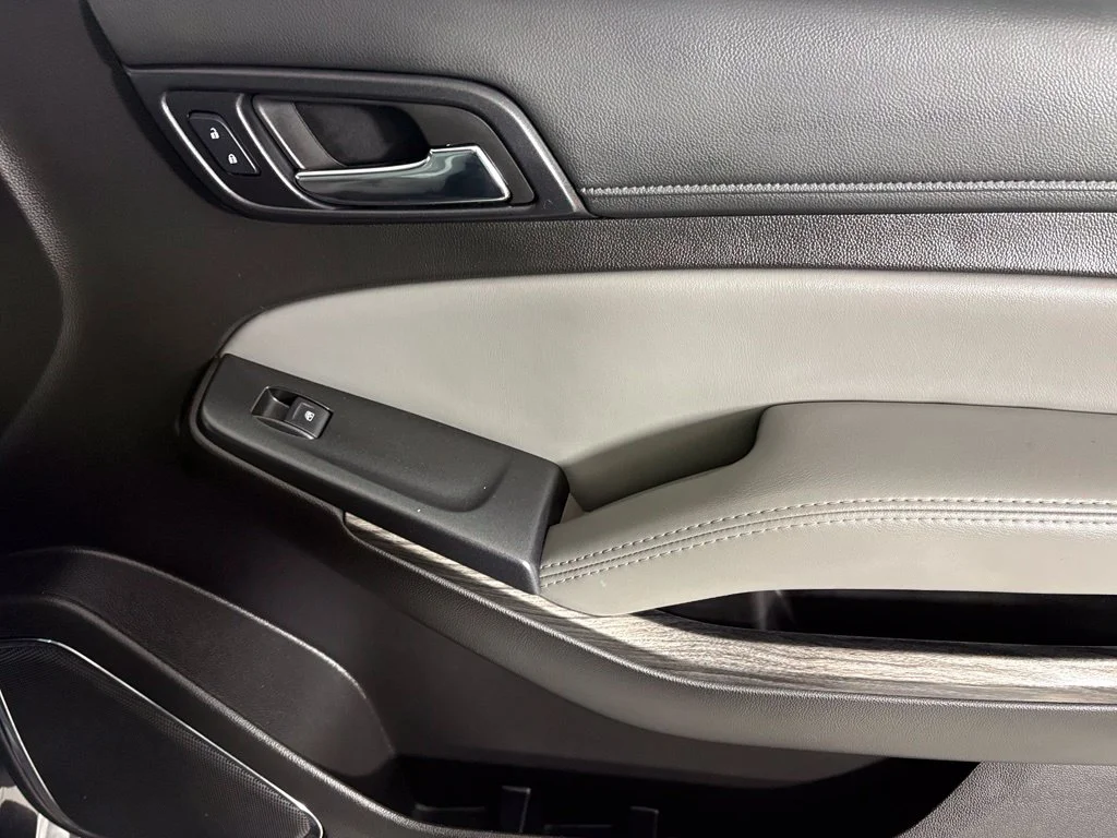 Used 2016 Gray Chevrolet LT image 15