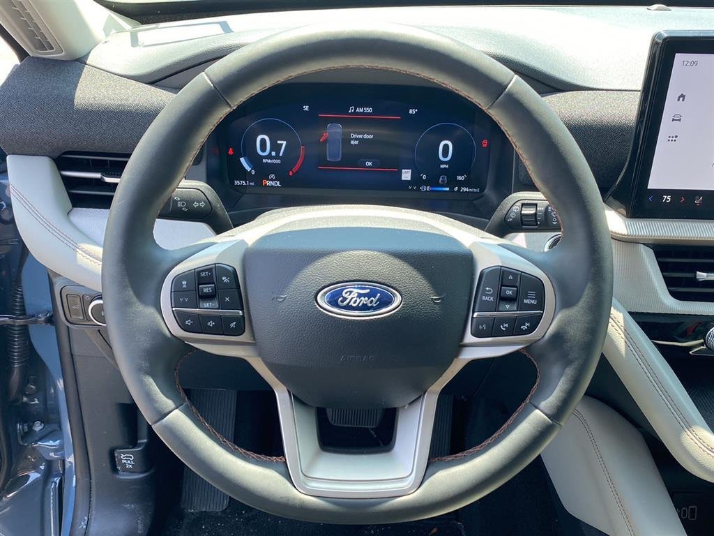 Used 2026 Vapor Blue Ford Active w/200A Pkg image 13