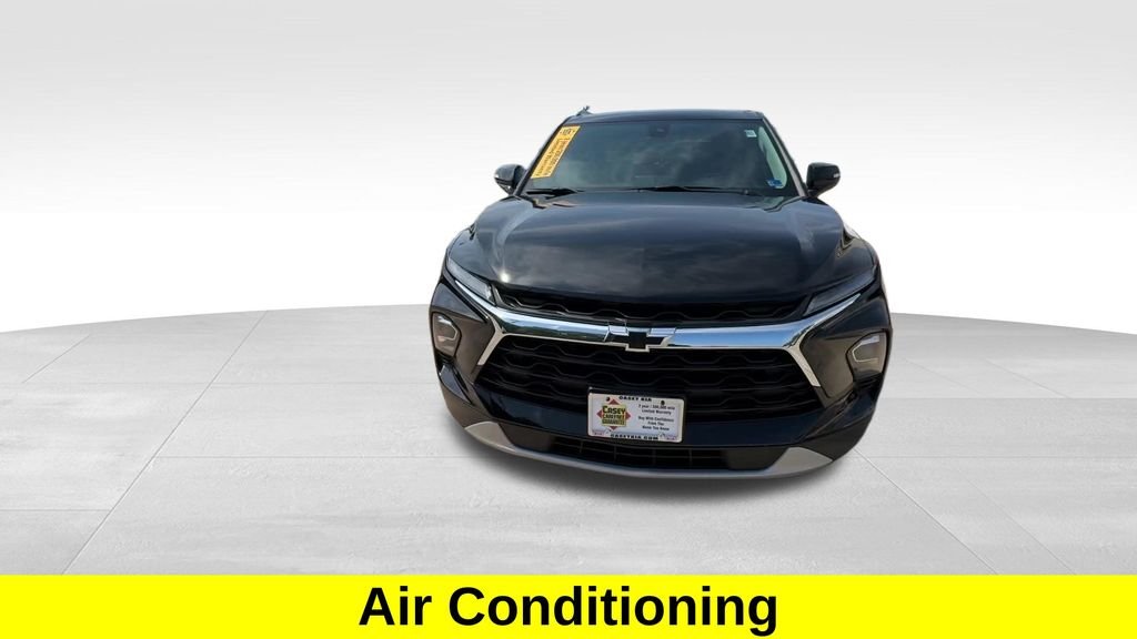 Used 2023 Black Chevrolet LT image 17