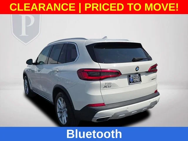 Used 2020 White BMW sDrive40i image 10