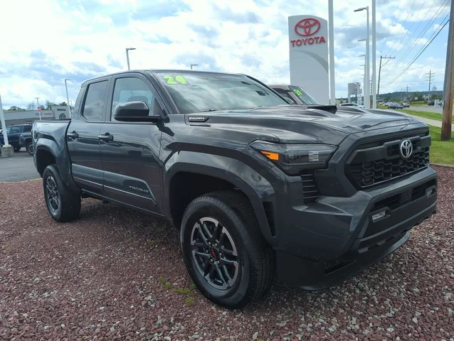 2024 Toyota Tacoma Hybrid TRD Sport