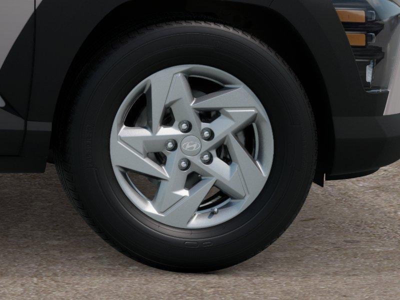 New 2027 Cyber Gray Metallic Hyundai SE FWD image 8