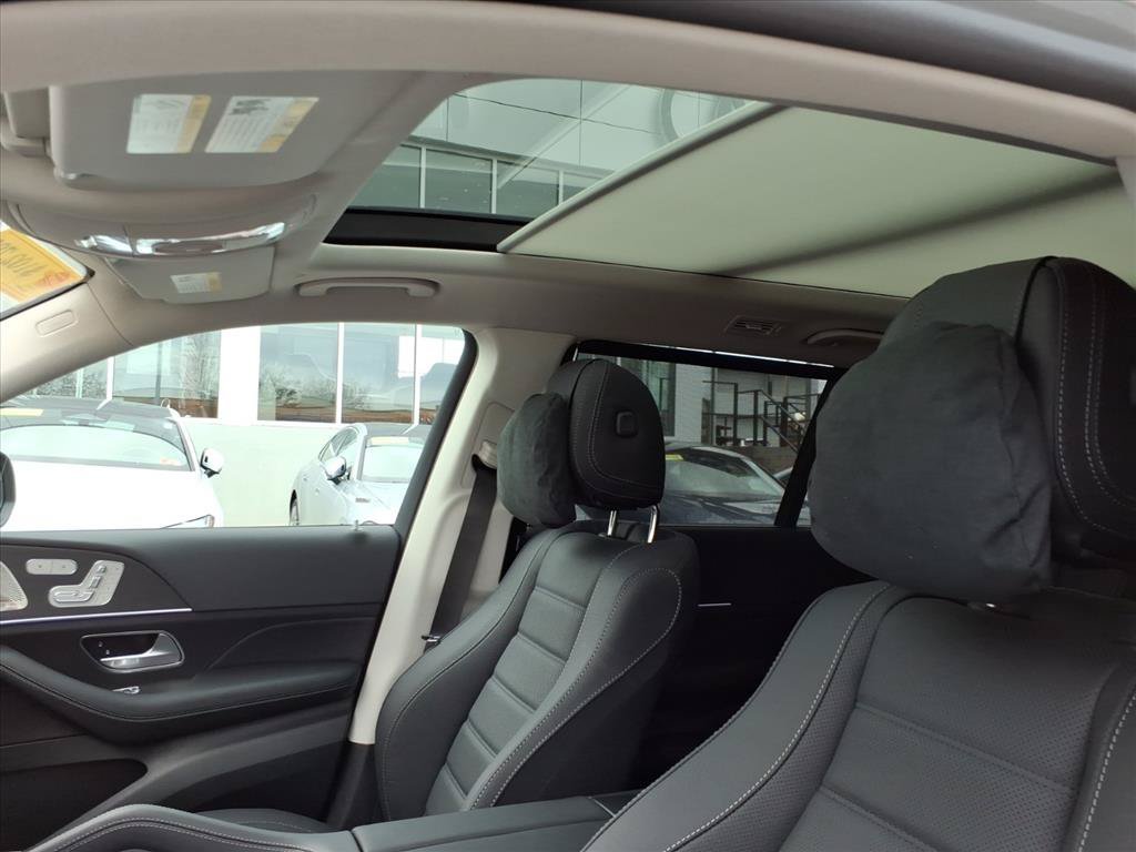 Certified Used 2026 MANUFAKTUR Alpine Grey Mercedes-Benz GLS 450 image 11