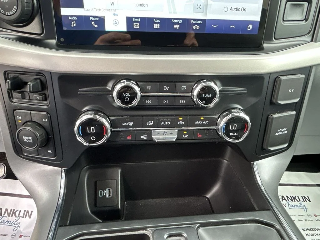 Used 2021 White Ford XLT image 25
