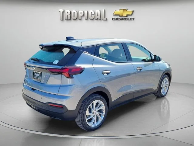 New 2027 Sterling Grey Metallic Chevrolet LT image 3