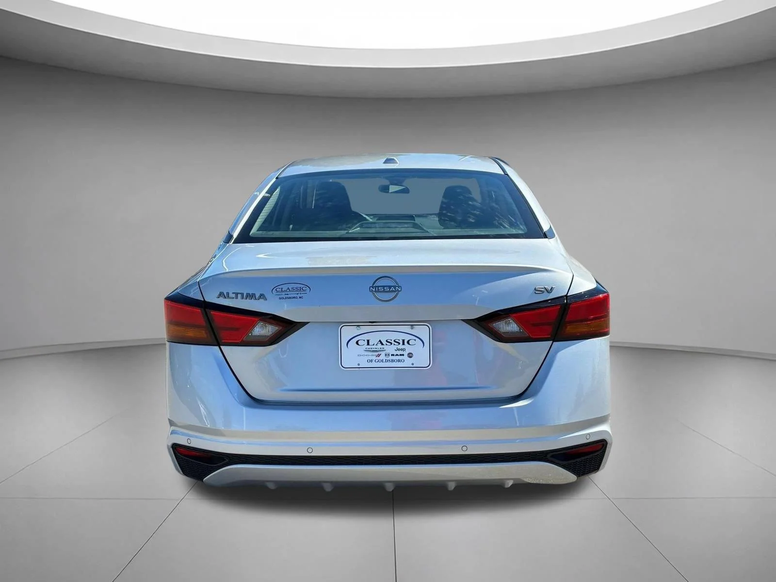 Used 2024 Brilliant Silver Metallic Nissan 2.5 SV image 6