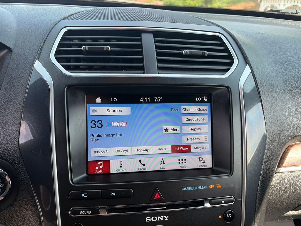 Used 2018 Black Ford Limited image 19