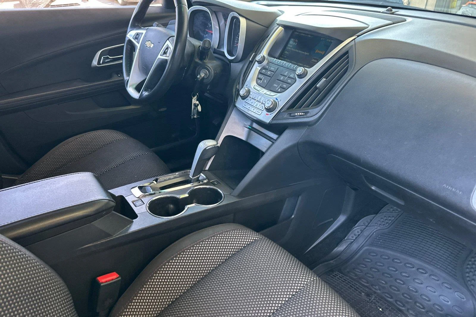 Used 2013 Summit White Chevrolet LT image 16