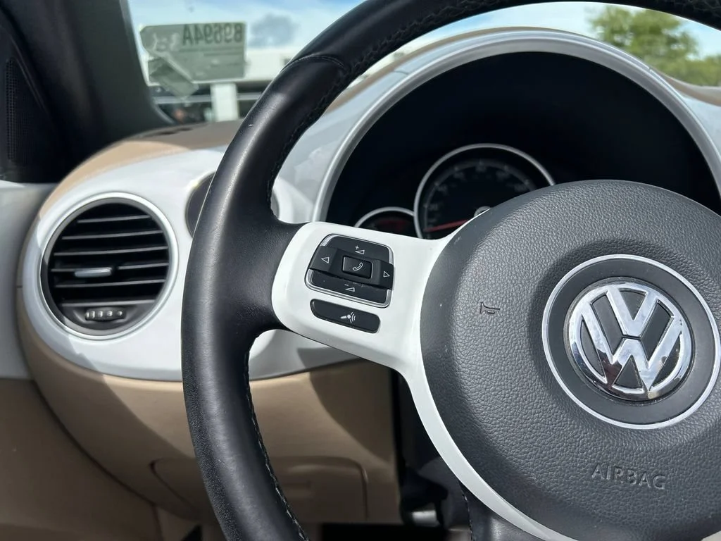 2019 Volkswagen Beetle S - Photo 20