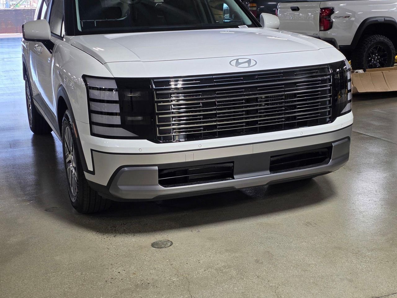 New 2027 Creamy White Pearl Hyundai Blue SEL 8P image 9