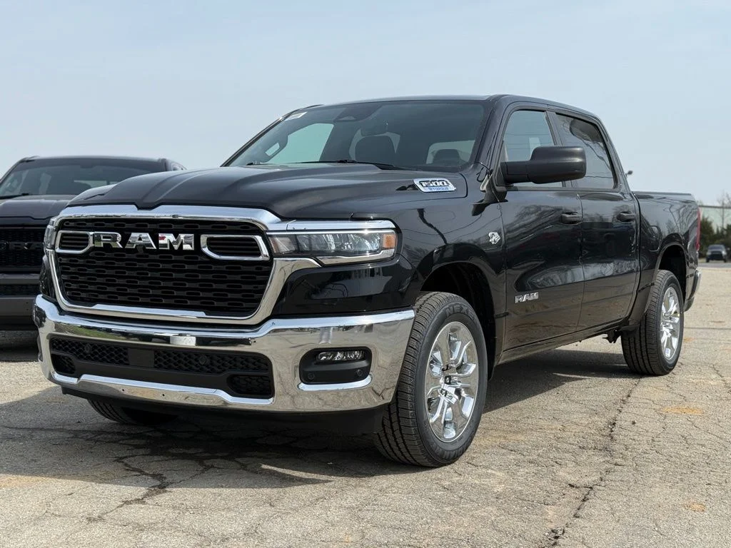 New 2026 Diamond Black Crystal Pearlcoat RAM Big Horn/Lone Star image 2