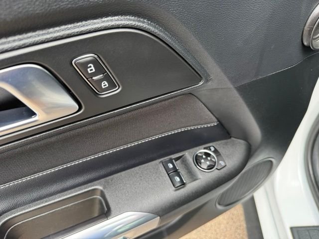 2023 Ford Mustang EcoBoost - Photo 11