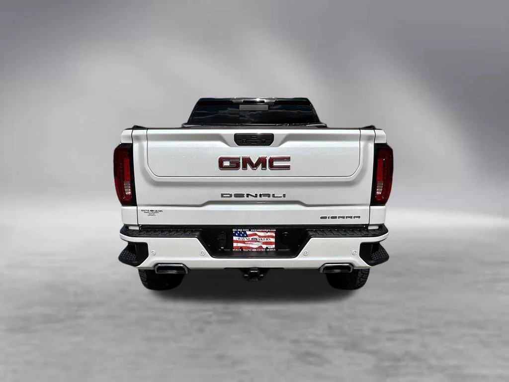 Used 2021 White Frost GMC Denali image 5