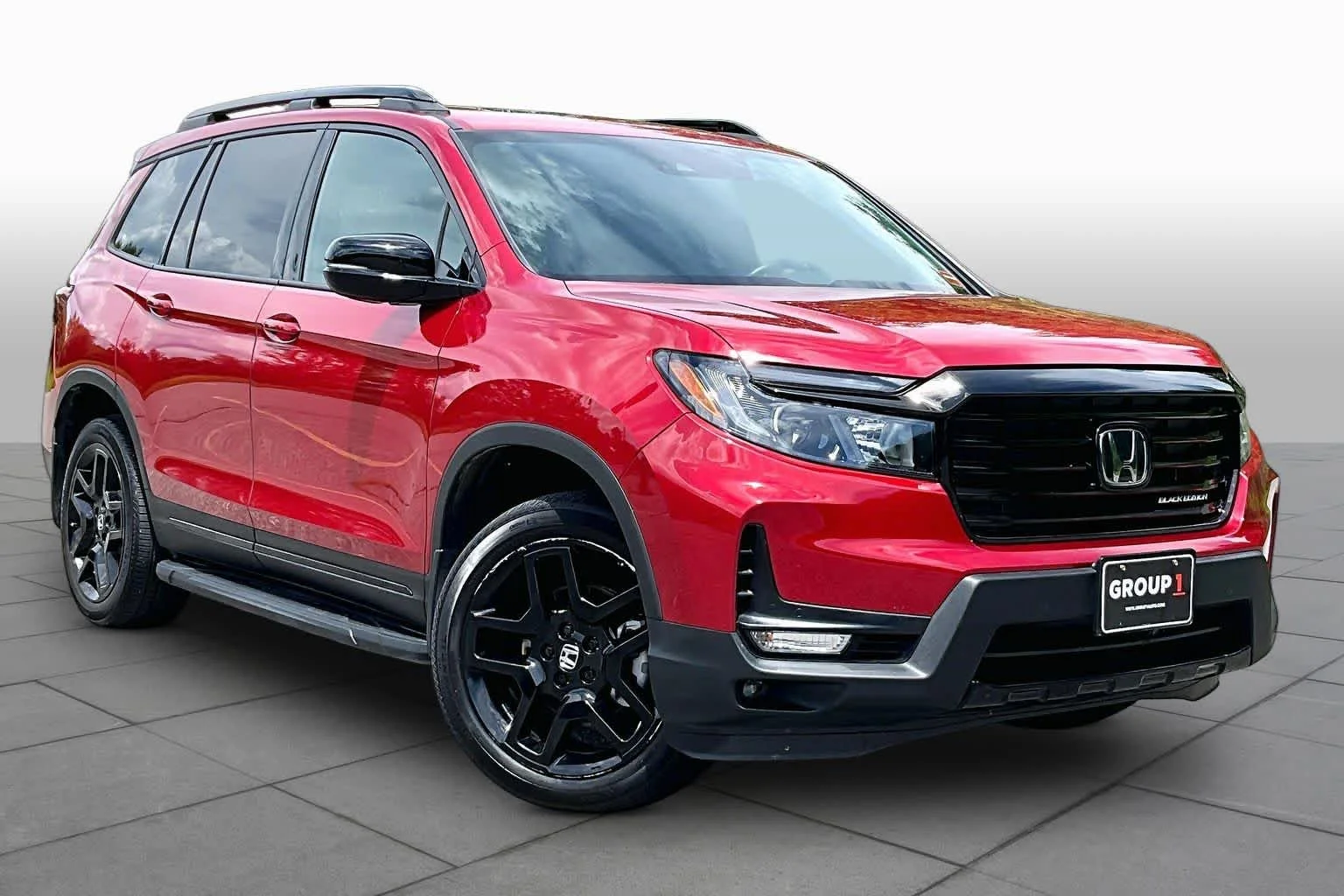 Used 2024 Radiant Red Metallic II Honda Black Edition image 3