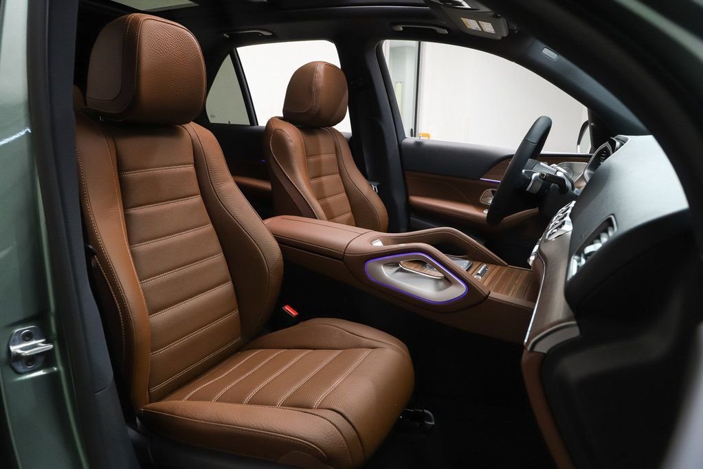 New 2026 MANUFAKTUR Ireland Mid Green Metallic Mercedes-Benz GLE 350 image 10