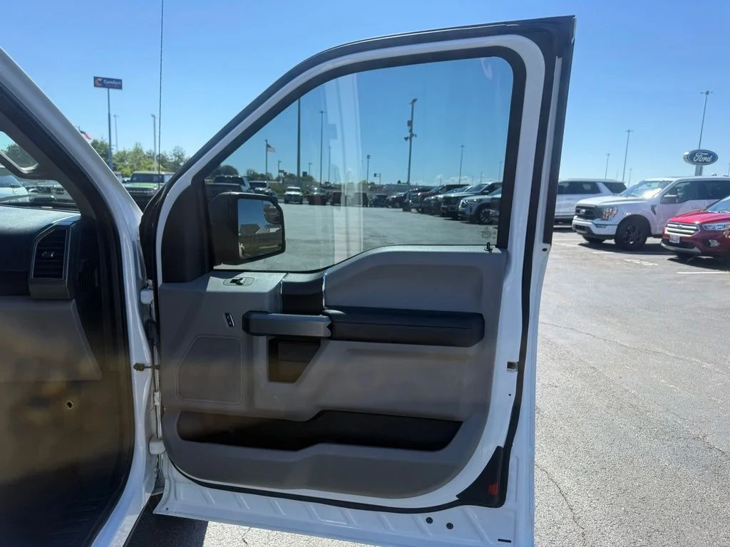 Used 2018 White Ford XLT image 61
