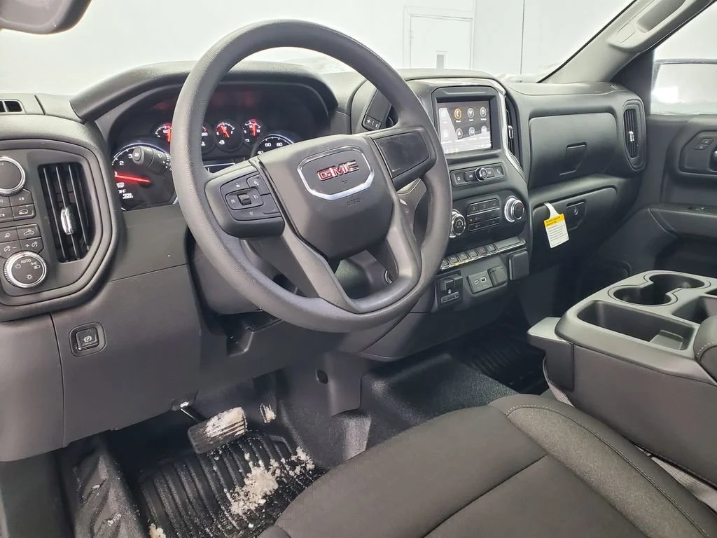 2026 GMC Sierra 1500 Pro - Photo 8