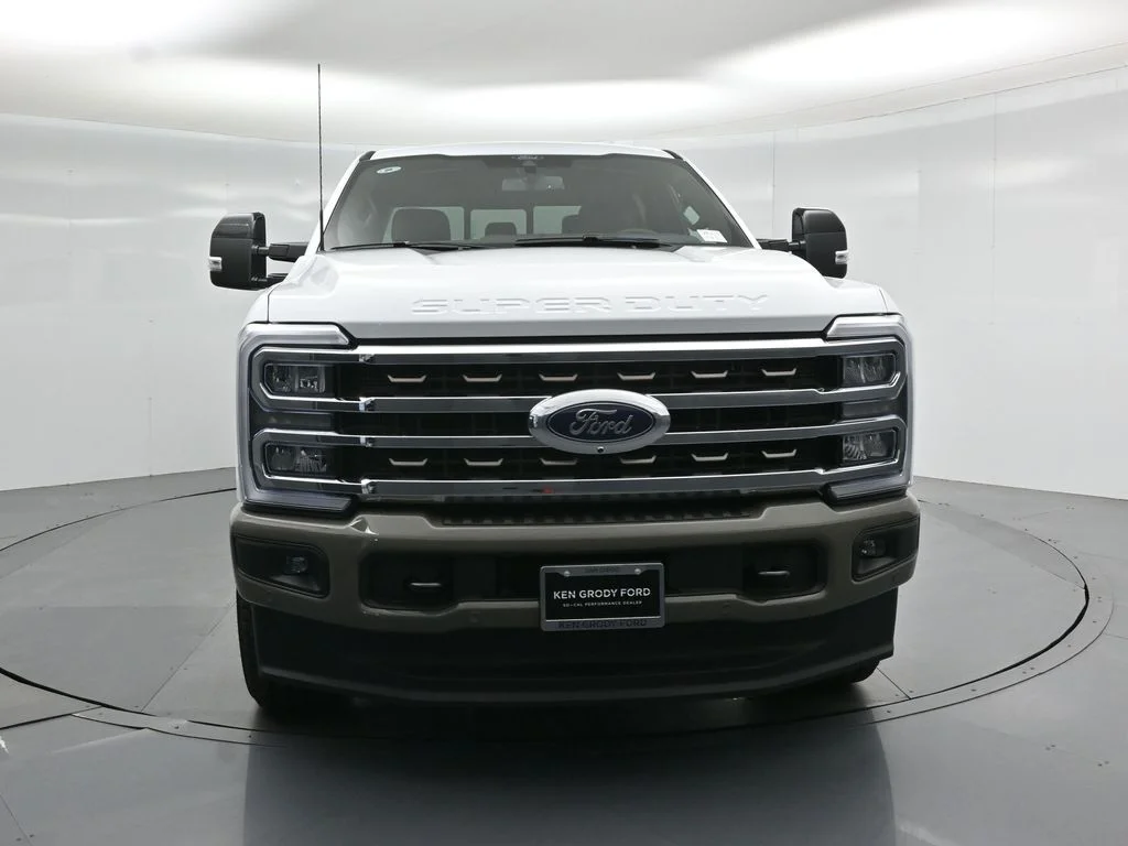 New 2026 Oxford White Ford King Ranch image 54