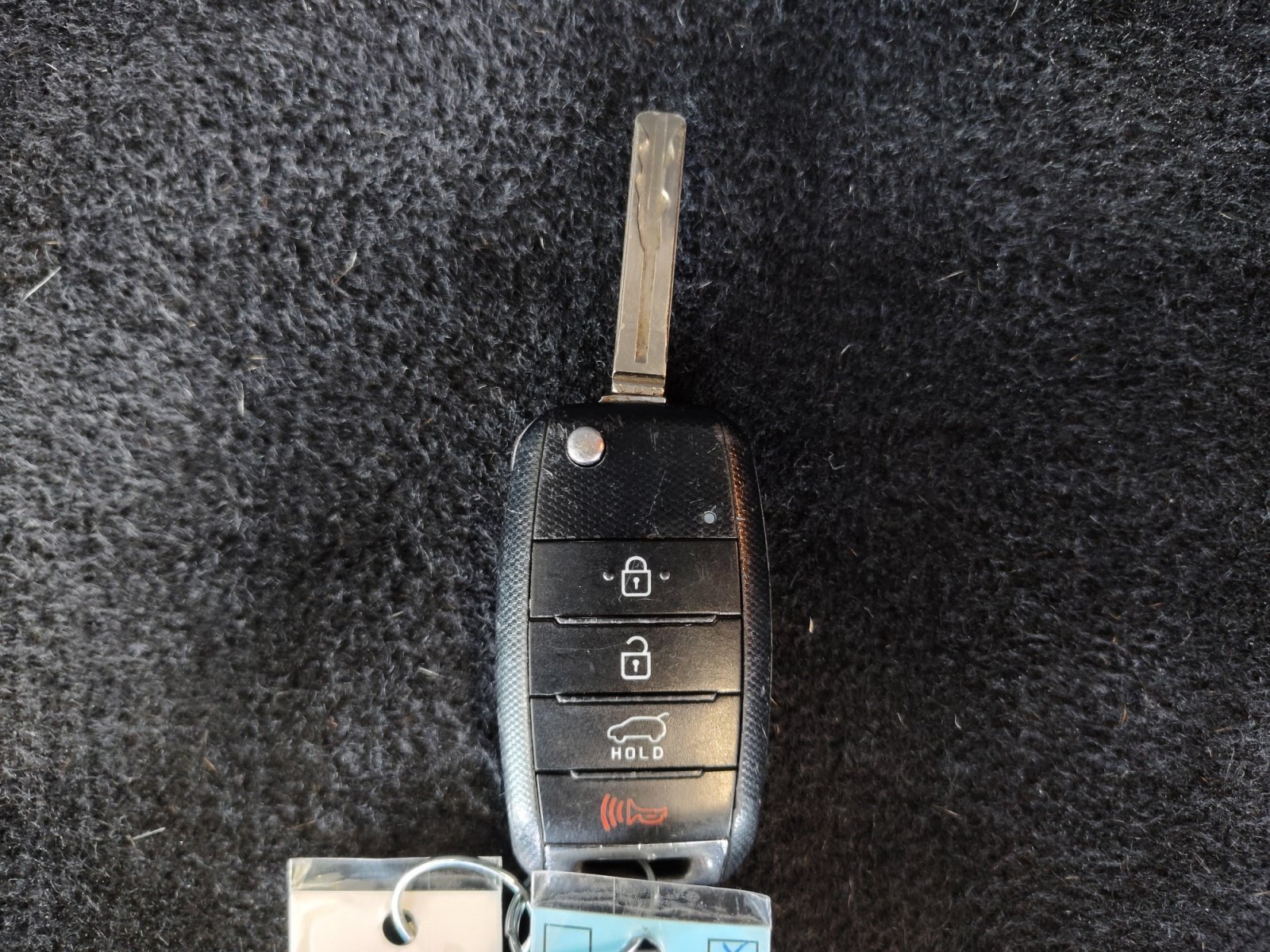 Used 2015 Bright Silver Kia Base image 26