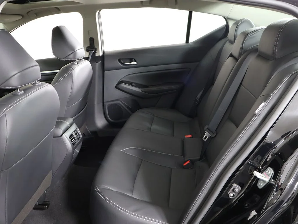 Used 2023 Black Nissan 2.5 SL image 36