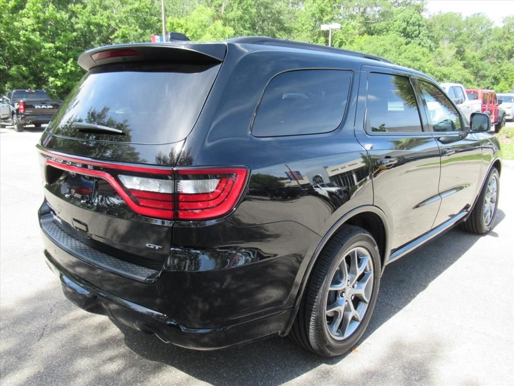 New 2026 Diamond Black Clear-Coat Exterior Paint Dodge GT Plus HEMI V8 image 7