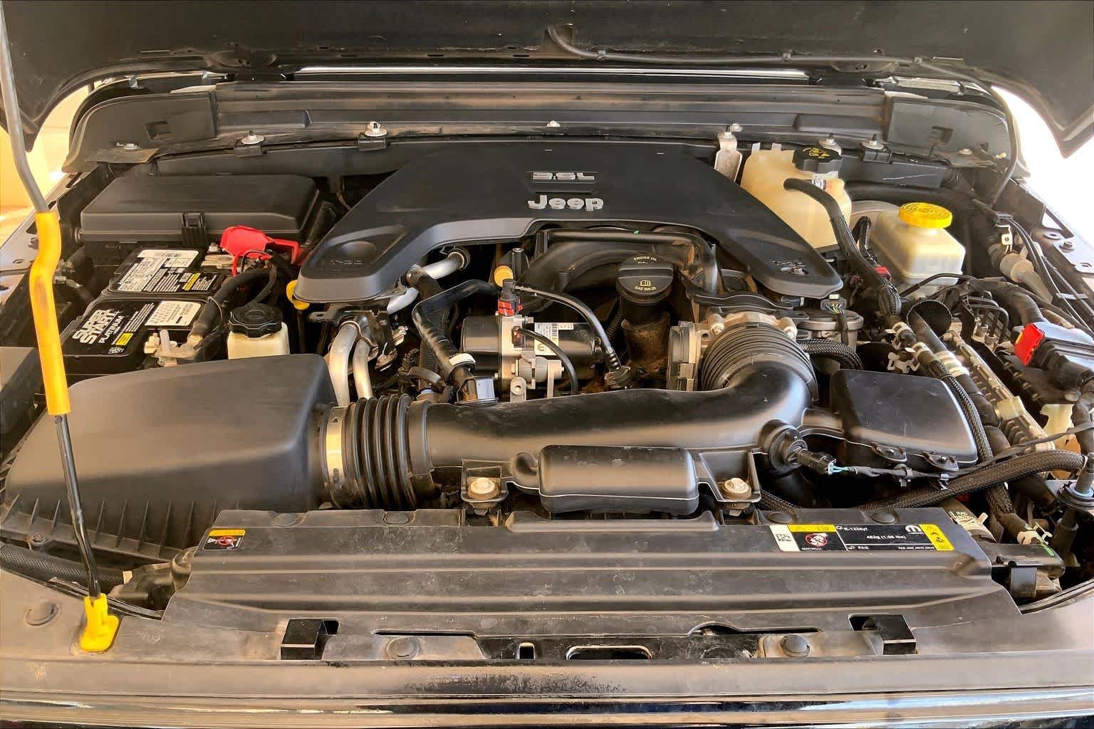 Used 2021 Black Clearcoat Jeep Unlimited Rubicon image 30