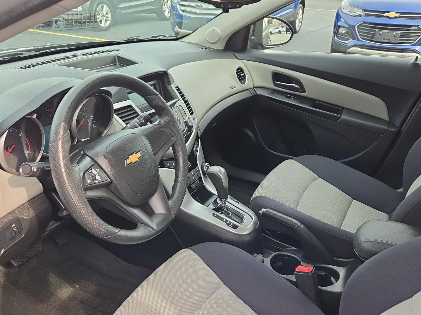 Used 2014 BLUE RAY METALLIC Chevrolet LS image 8