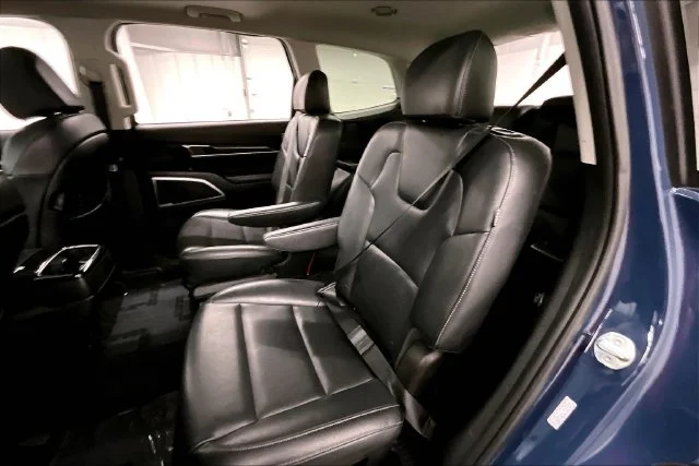 Used 2025 Midnight Lake Blue Kia S image 23