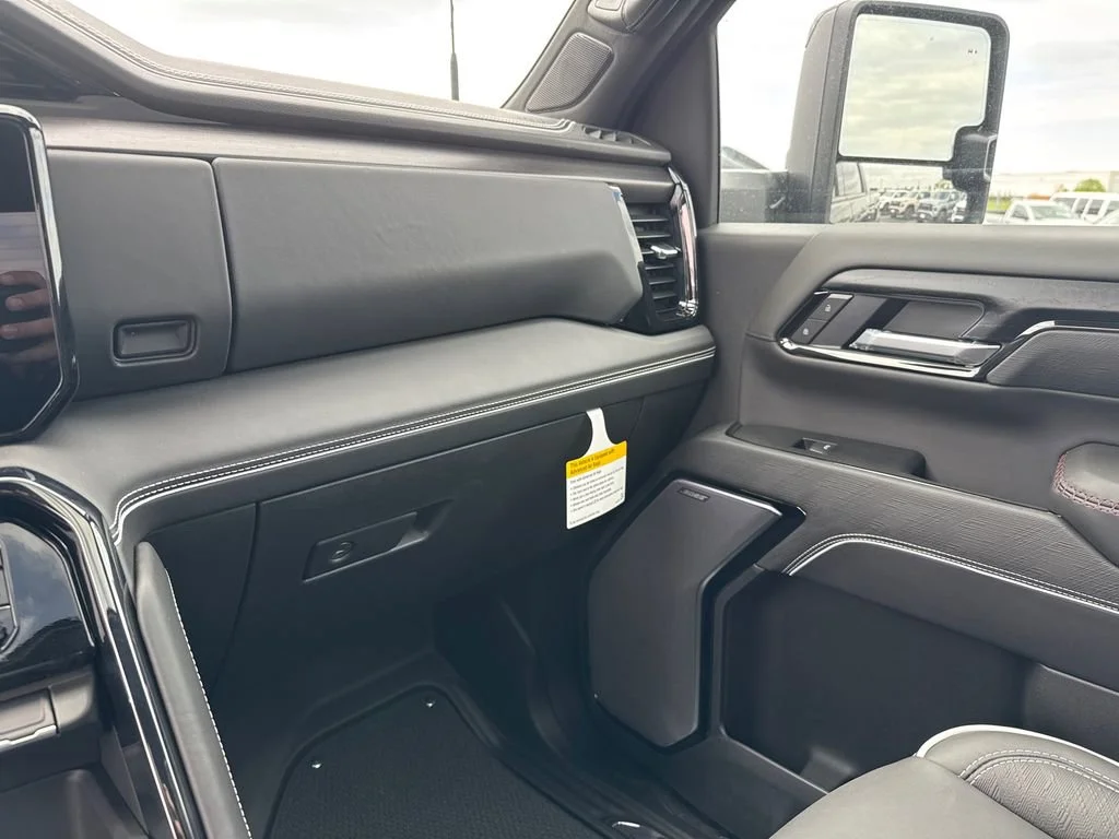 New 2026 Onyx Black GMC AT4X image 28