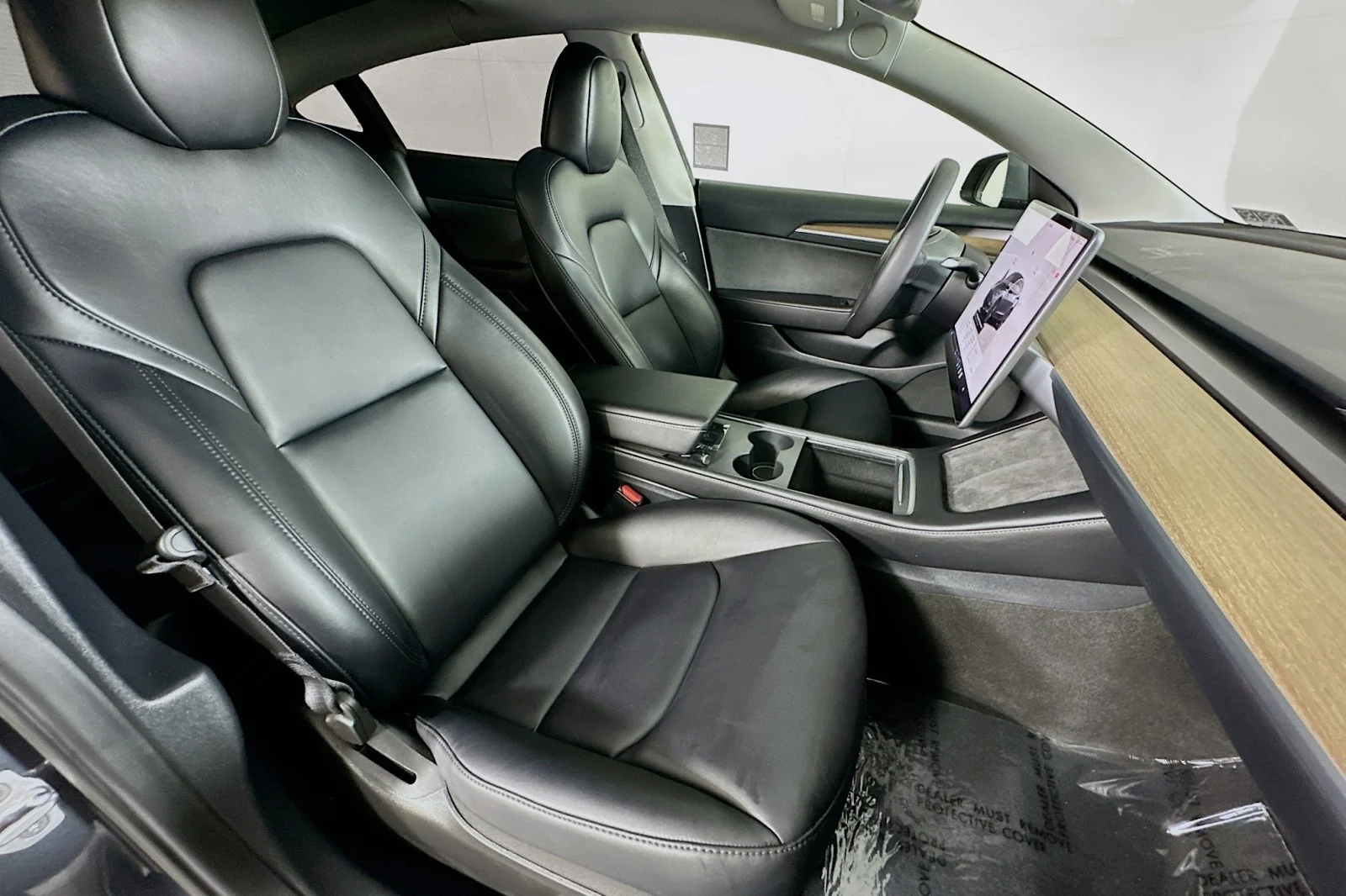 Used 2023 Midnight Silver Metallic Tesla  image 8