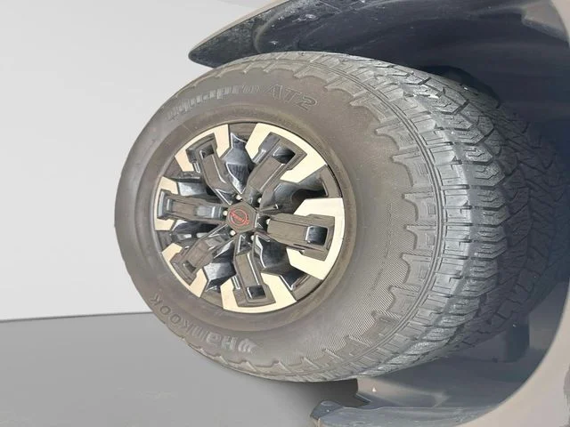Used 2024 Black Nissan PRO-4X image 9