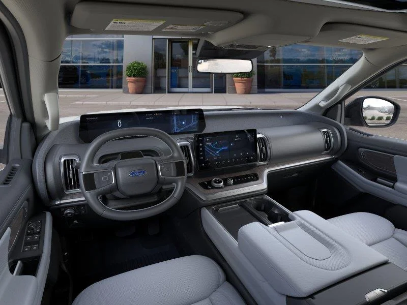 New 2026 Star White Metallic Tri-Coat Ford MAX Platinum® image 9
