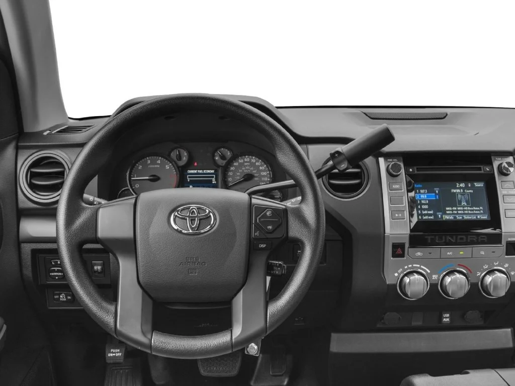 Used 2016 Super White Toyota SR image 4