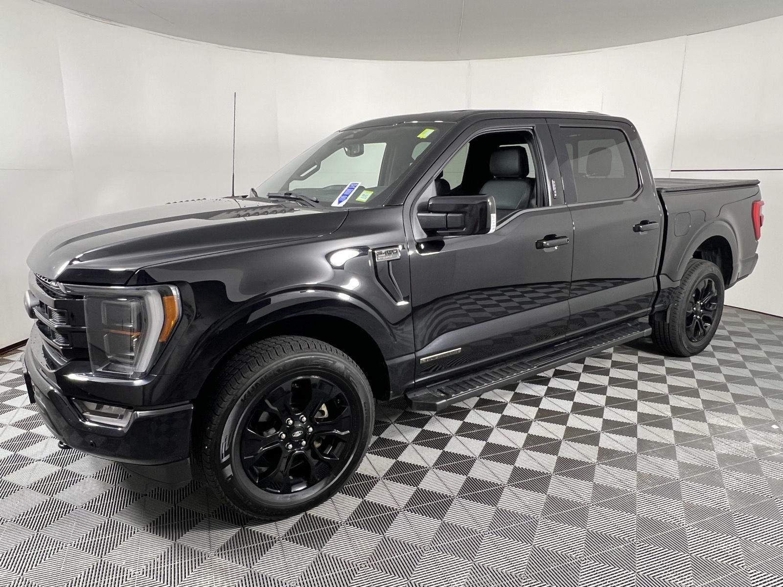 Used 2023 Agate Black Ford LARIAT image 6
