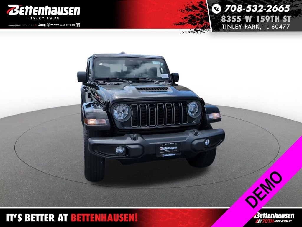 New 2026 Black Clear-Coat Exterior Paint Jeep Sport S image 4