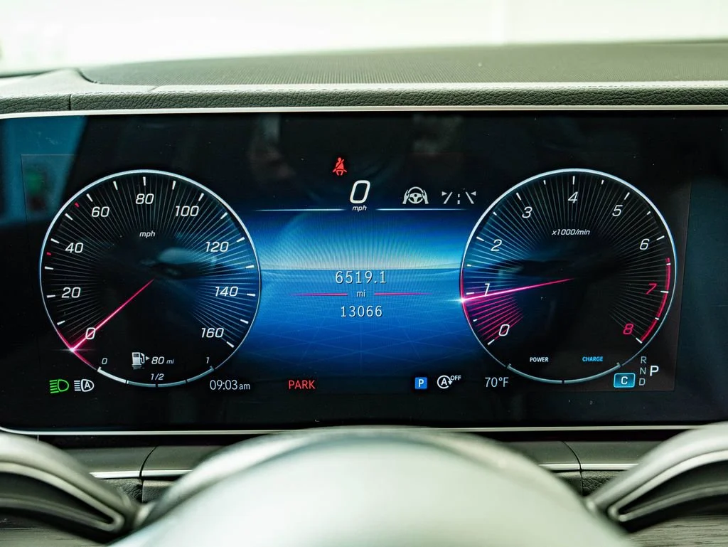 Used 2024 Manufaktur Diamond White Metallic Mercedes-Benz GLE 350 image 32