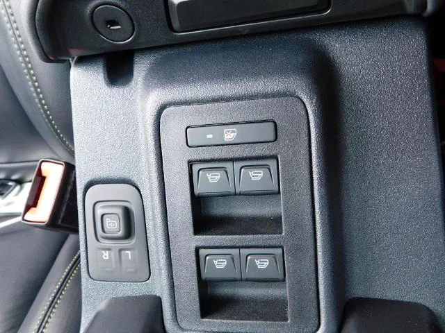 New 2026 Avalanche Gray Ford Badlands® image 75