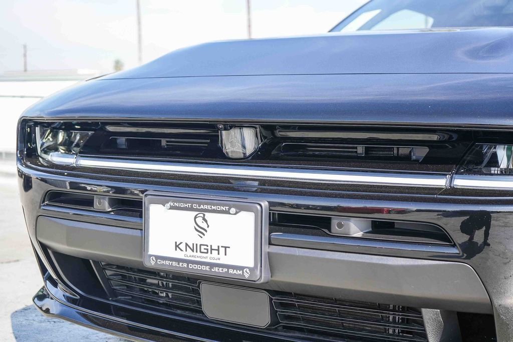 New 2026 Diamond Black Crystal Pearlcoat Dodge Scat Pack Plus image 6