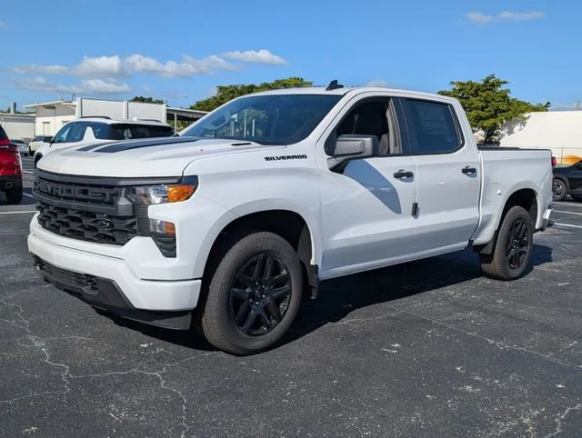 New 2026 Summit White Chevrolet Custom image 3
