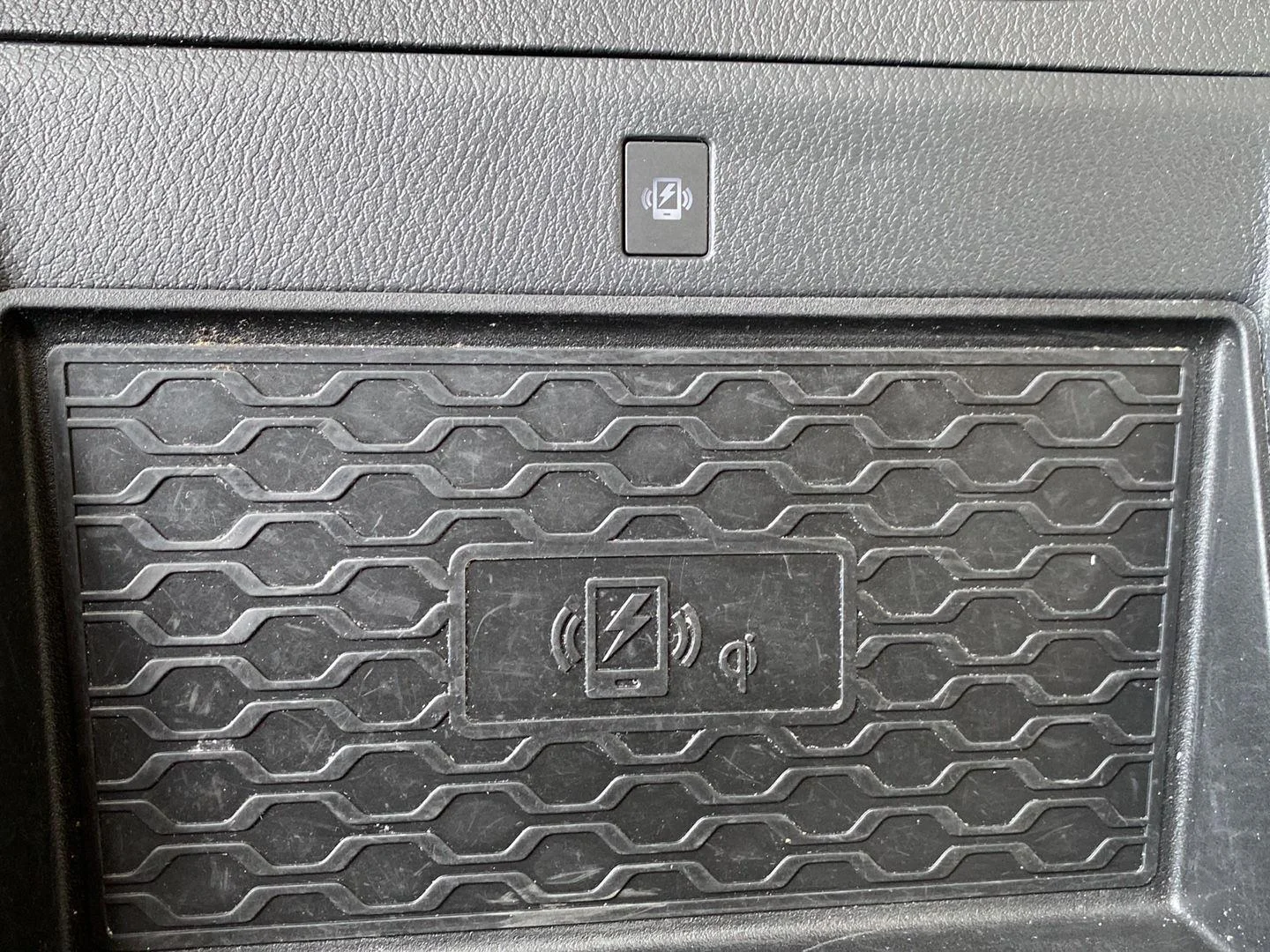 Used 2024 Bluestone Pearl Nissan PRO-4X image 30