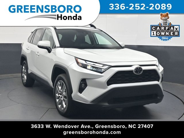 2025 Toyota RAV4 XLE Premium