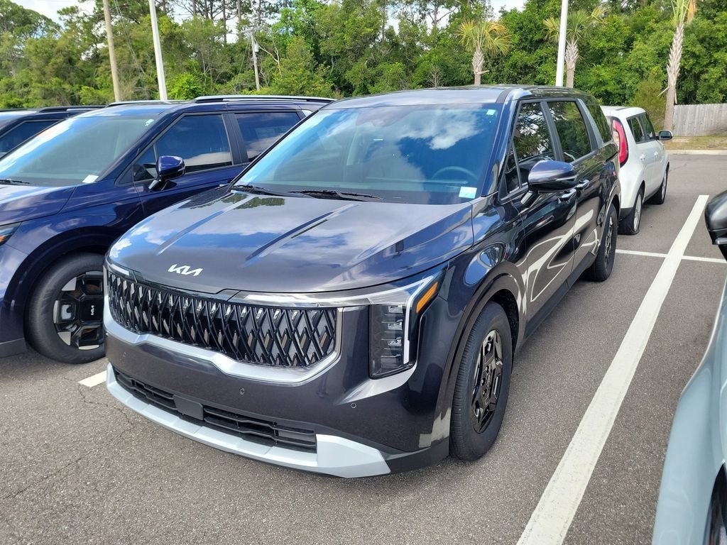 New 2026 Gray Kia LXS image 3