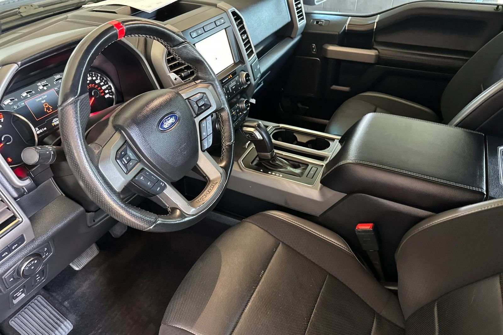 Used 2020 Red Ford Raptor image 9