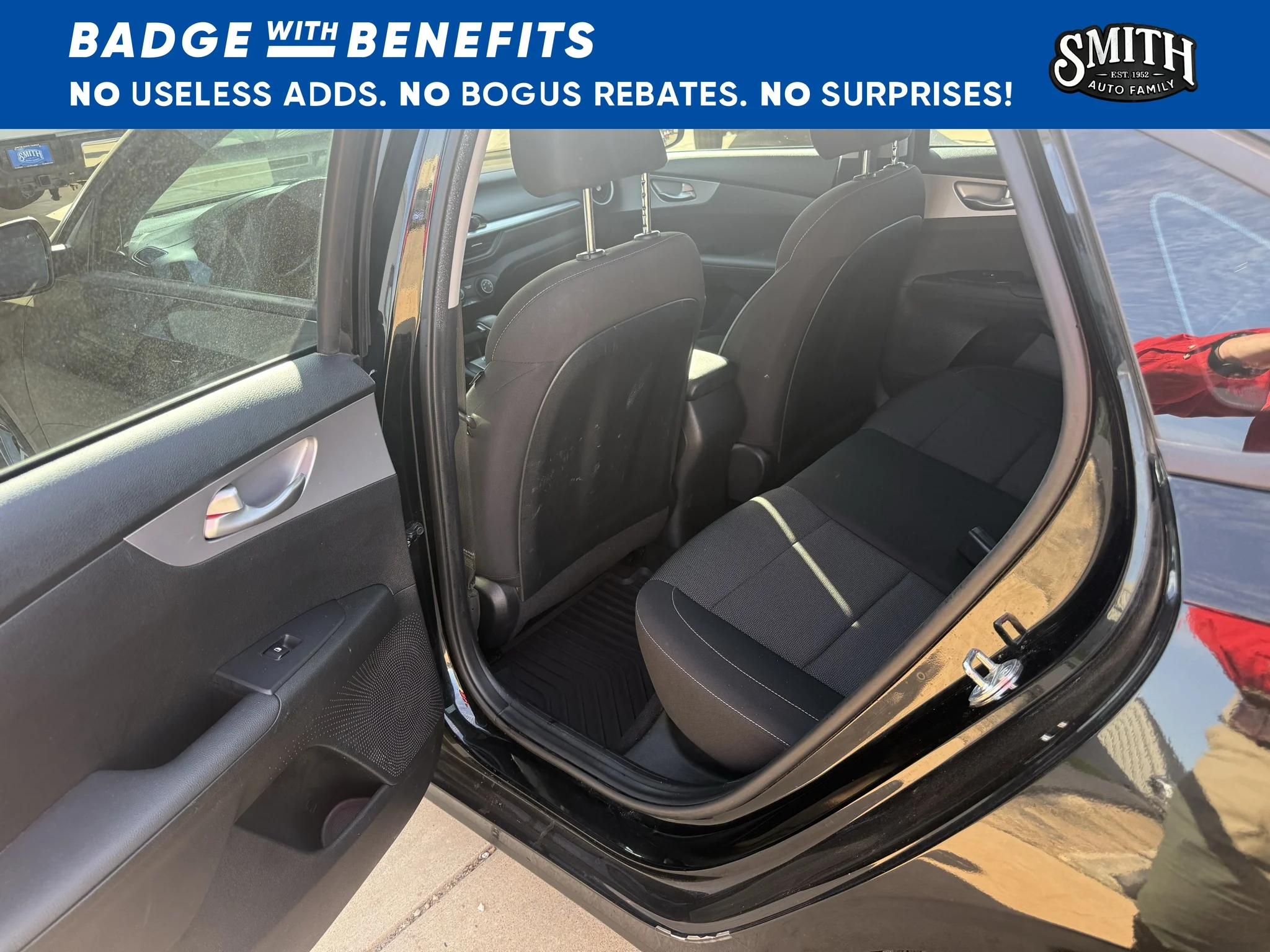 Used 2023 Aurora Black Kia LXS image 11