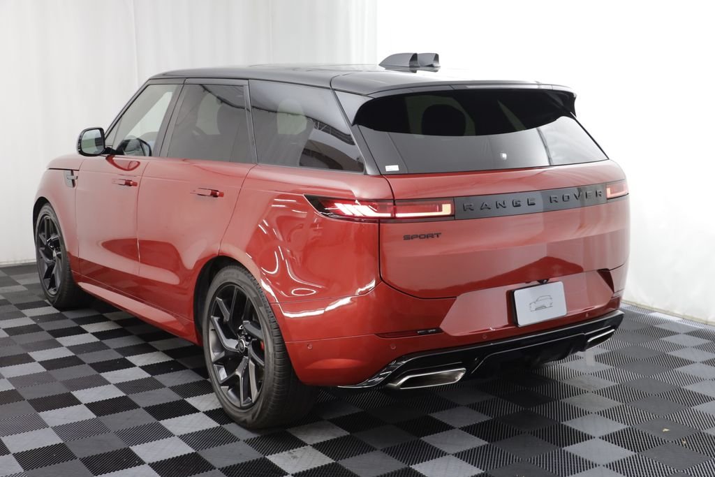 Used 2025 Red Land Rover Dynamic SE image 15
