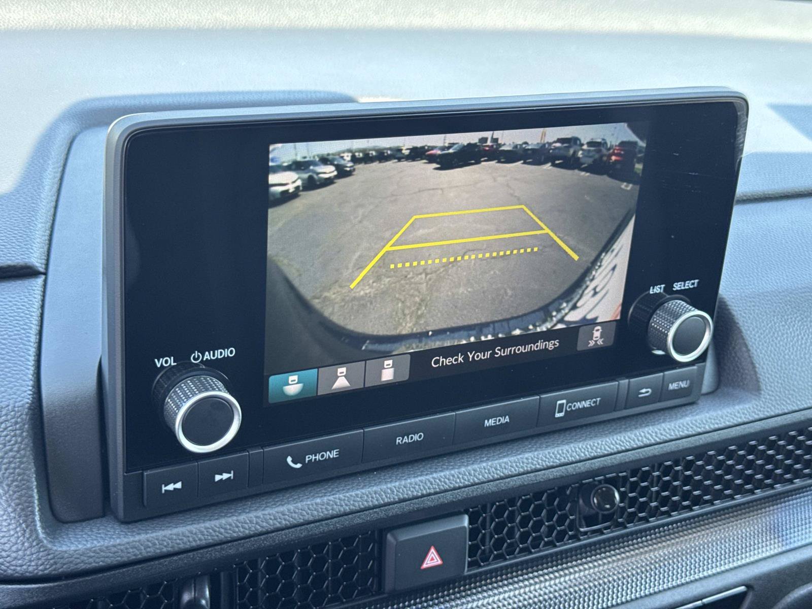 2025 Honda CR-V EX - Photo 18