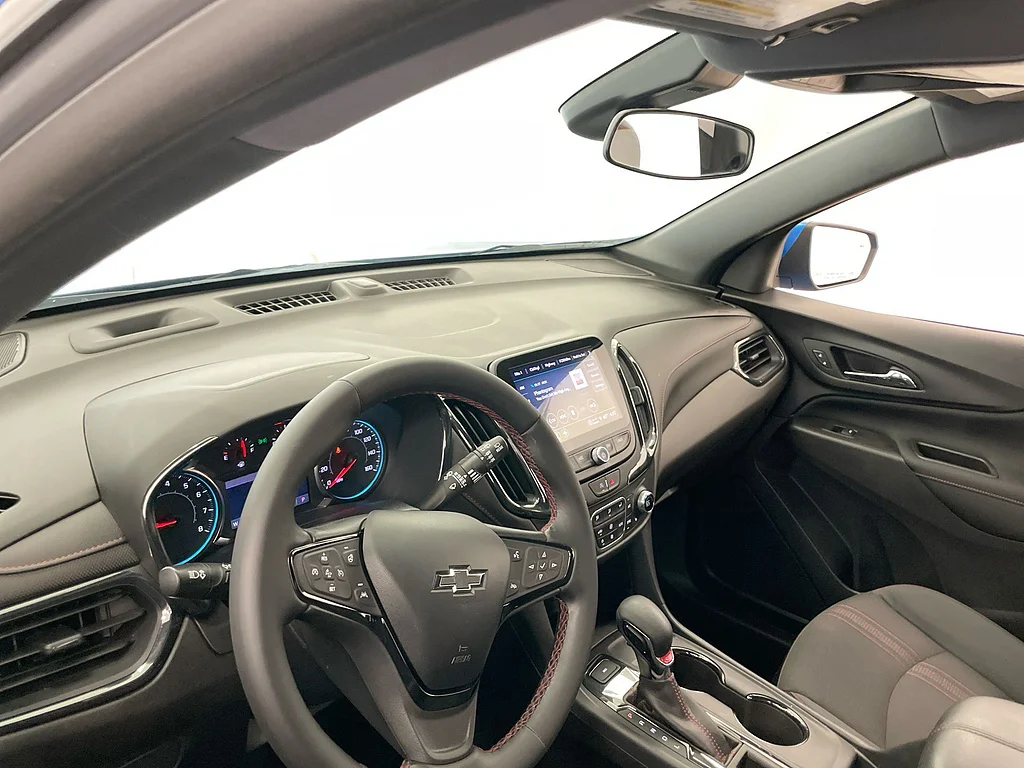 Used 2024 BLUE Chevrolet RS image 10