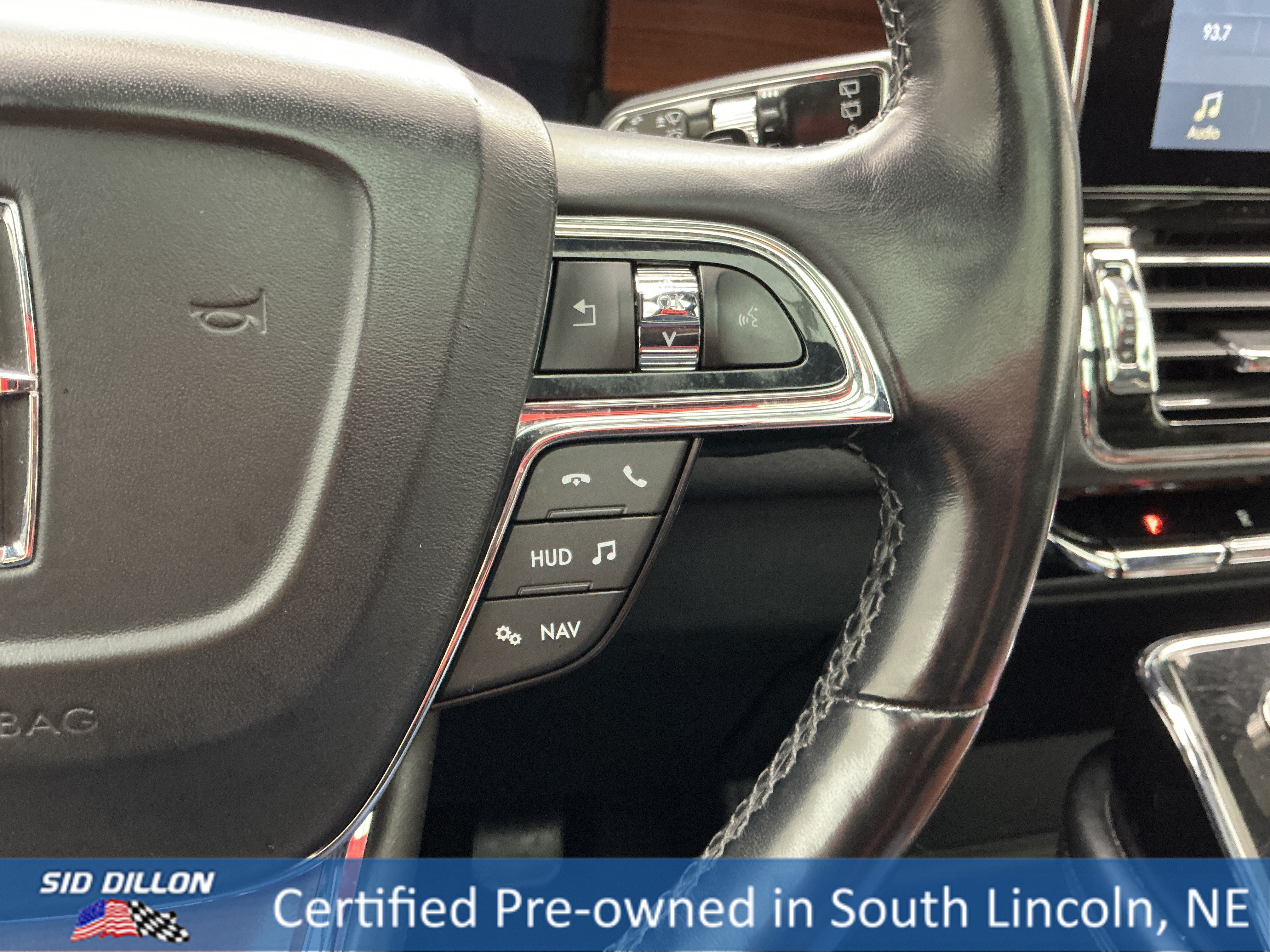 Certified Used 2018 Gray Lincoln Reserve image 10