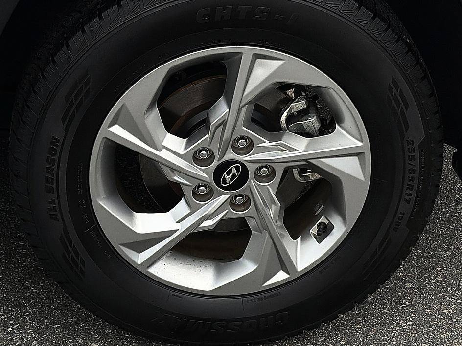 Used 2023 Serenity White Pearl Hyundai SEL image 6
